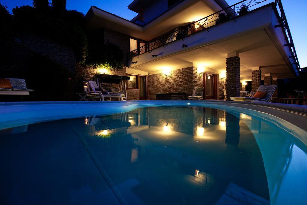 La Volpe Dorata Bed & Breakfast Stresa Exterior photo