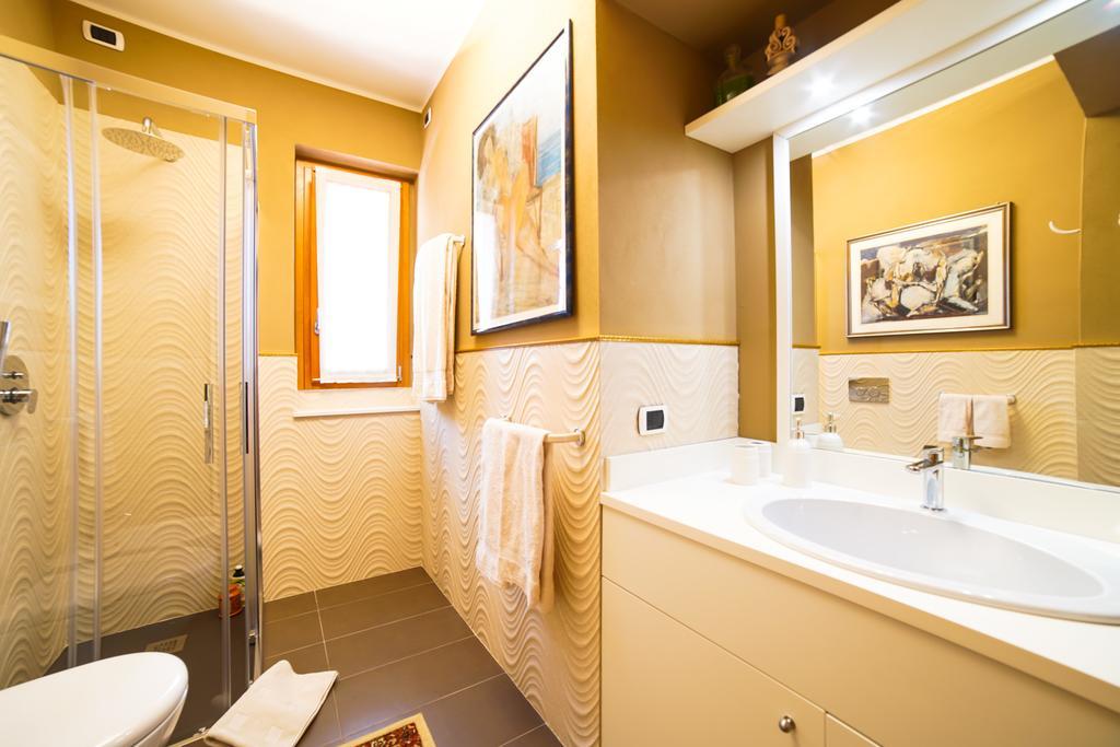 La Volpe Dorata Bed & Breakfast Stresa Exterior photo